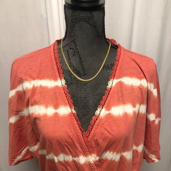 Maurices Top Womens Size Large Tie Dye V Neck Cotton Coral White Faux Wrap Shirt - Picture 2 of 9